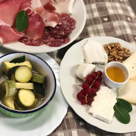 Agriturismo La Betulla Bauernhof *